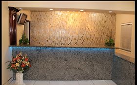 Texas Inn&Suites McAllen at La Plaza Mall&Airport